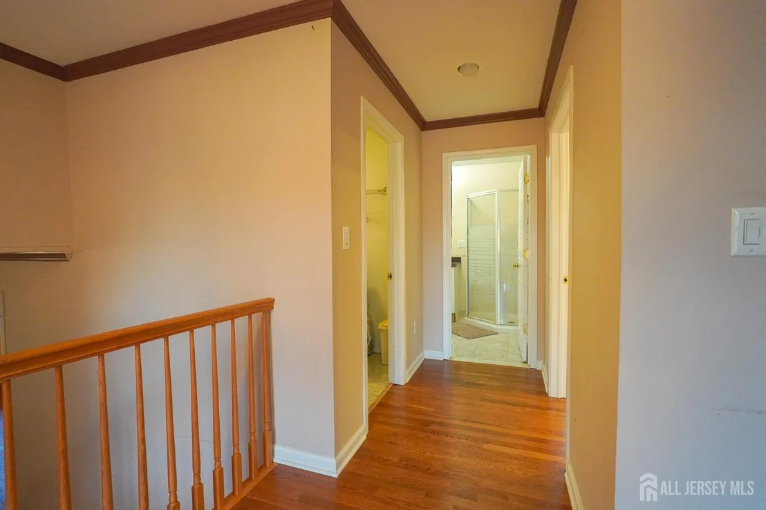 Photo of 3 E Charles Court