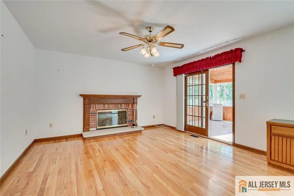 Photo of 194 Plainfield Road