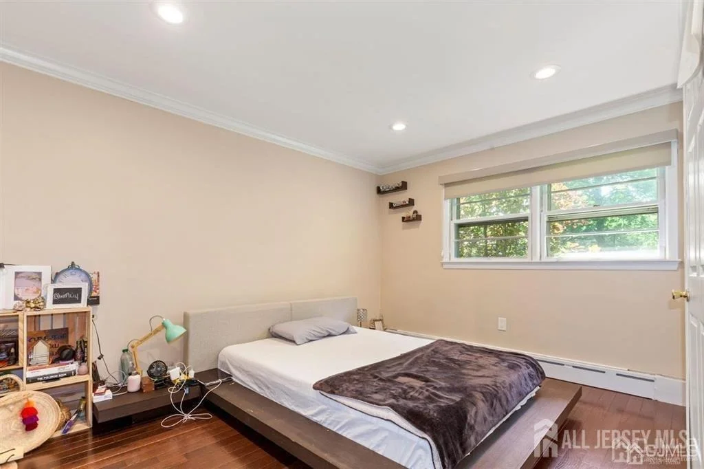 Photo of 42 Harrow Drive