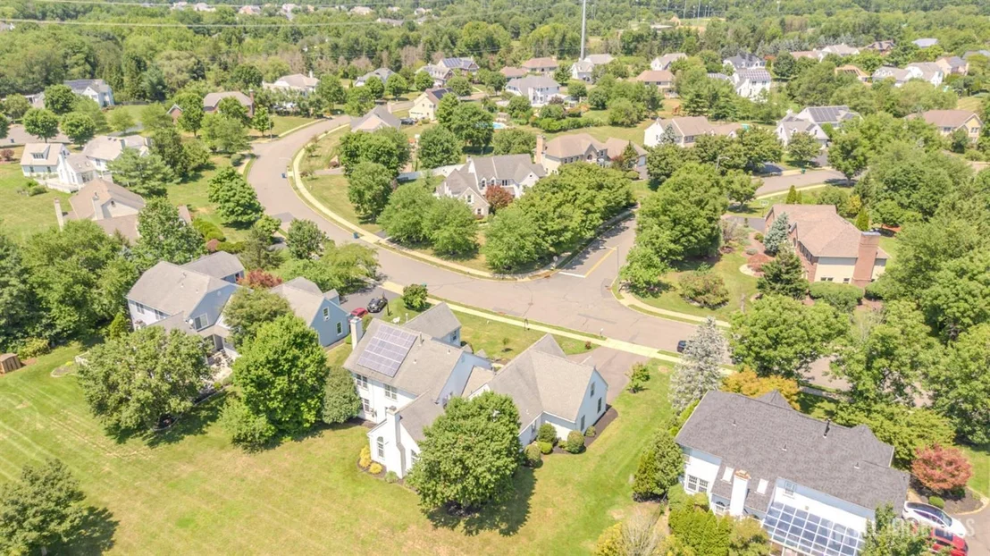 Photo of 37 Kinglet Drive