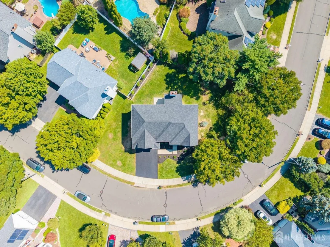 Photo of 4 Sequoia Drive