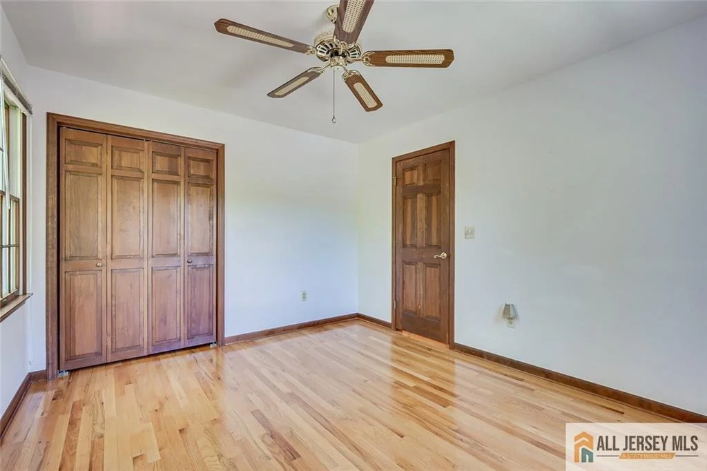 Photo of 194 Plainfield Road
