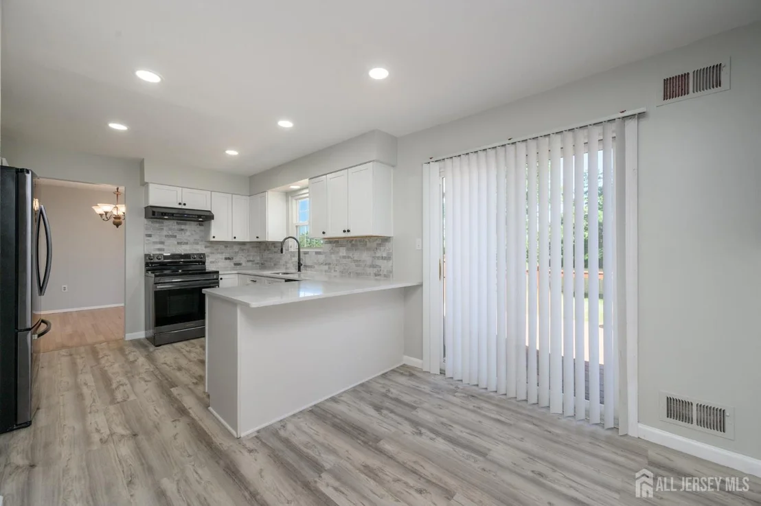 Photo of 133 Hickory Road