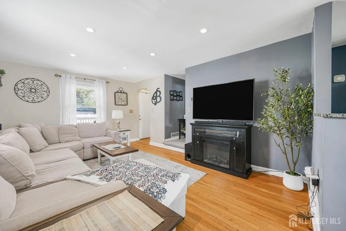 Photo of 684 Colgate Avenue