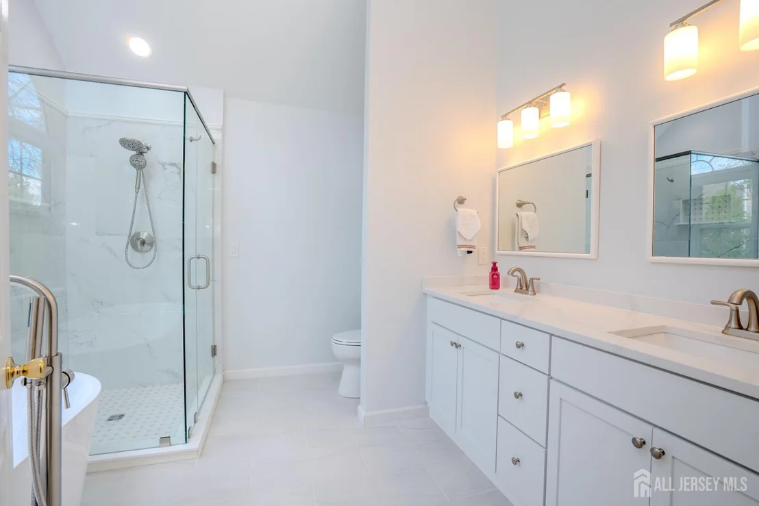 Photo of 23 Huntley Way