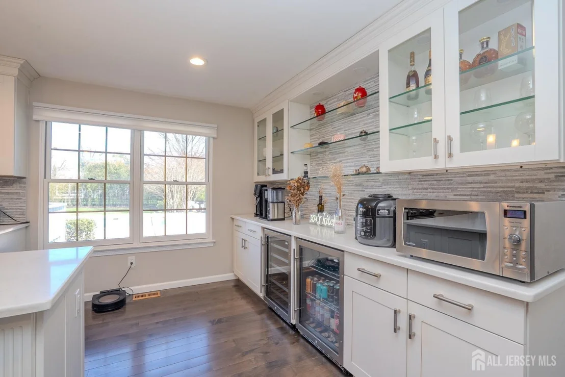 Photo of 6 Ruedeman Drive