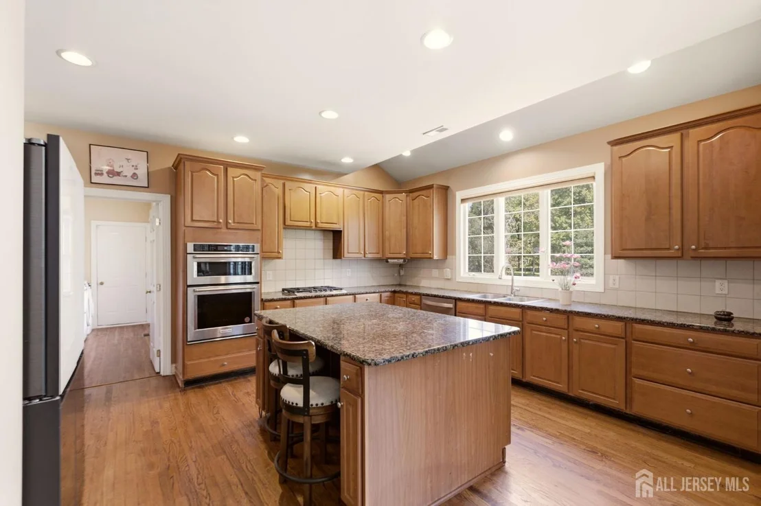 Photo of 3 Longbow Terrace