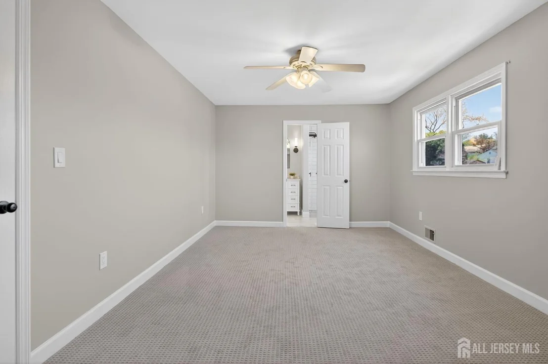 Photo of 8 Starodub Drive