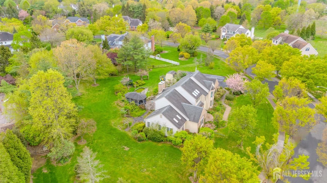 Photo of 20 Sapphire Drive