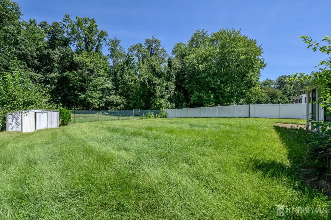 Photo of 422 King George Road