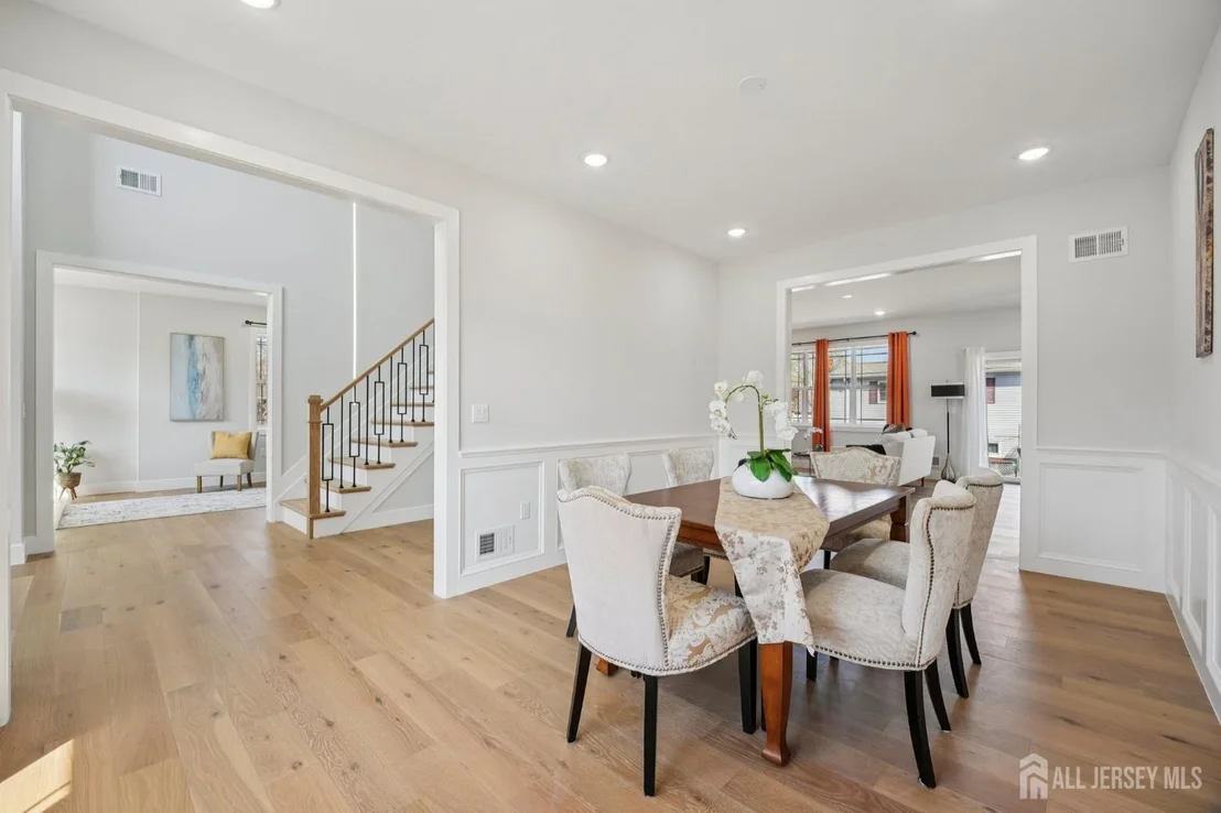 Photo of 75 Jefferson Boulevard