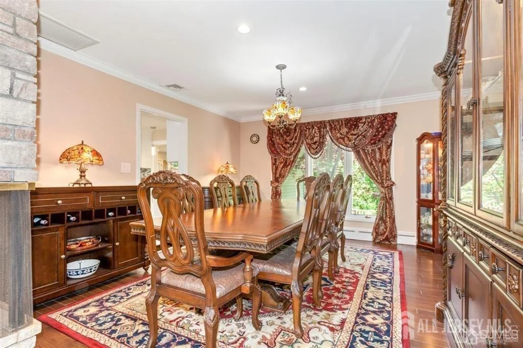 Photo of 42 Harrow Drive