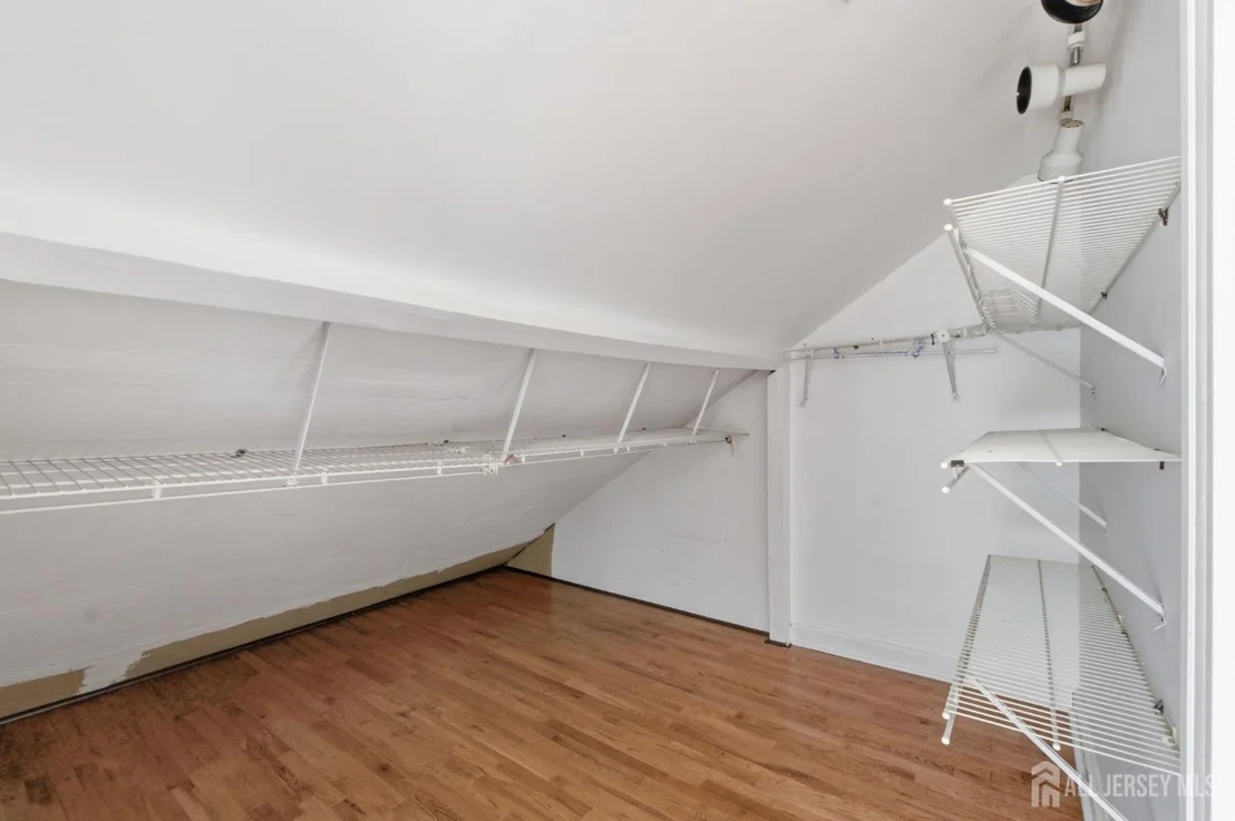 Photo of 18 Fox Road