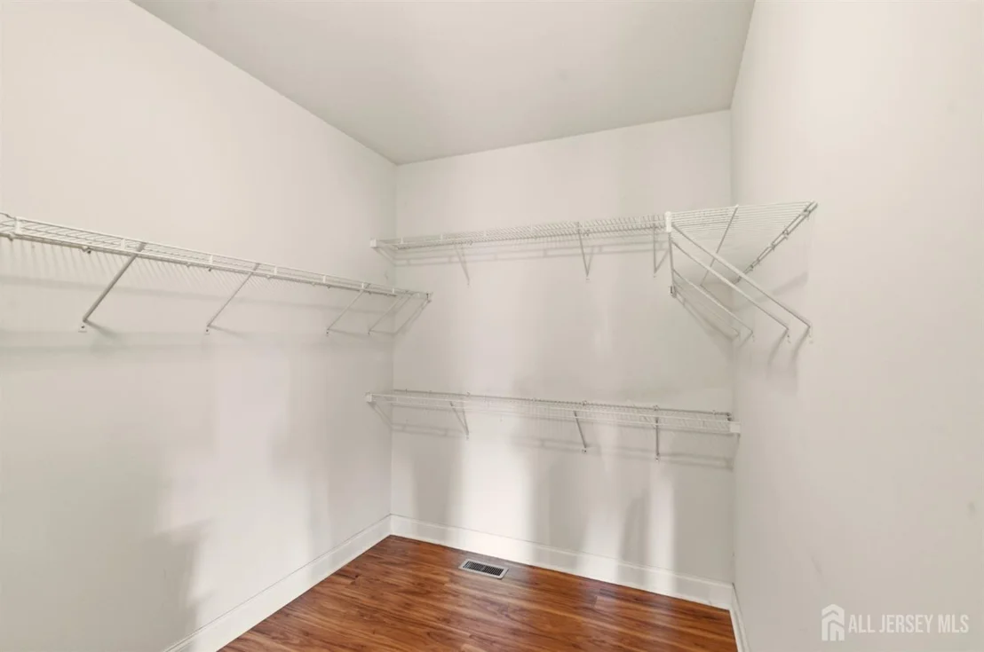 Photo of 3 Longbow Terrace