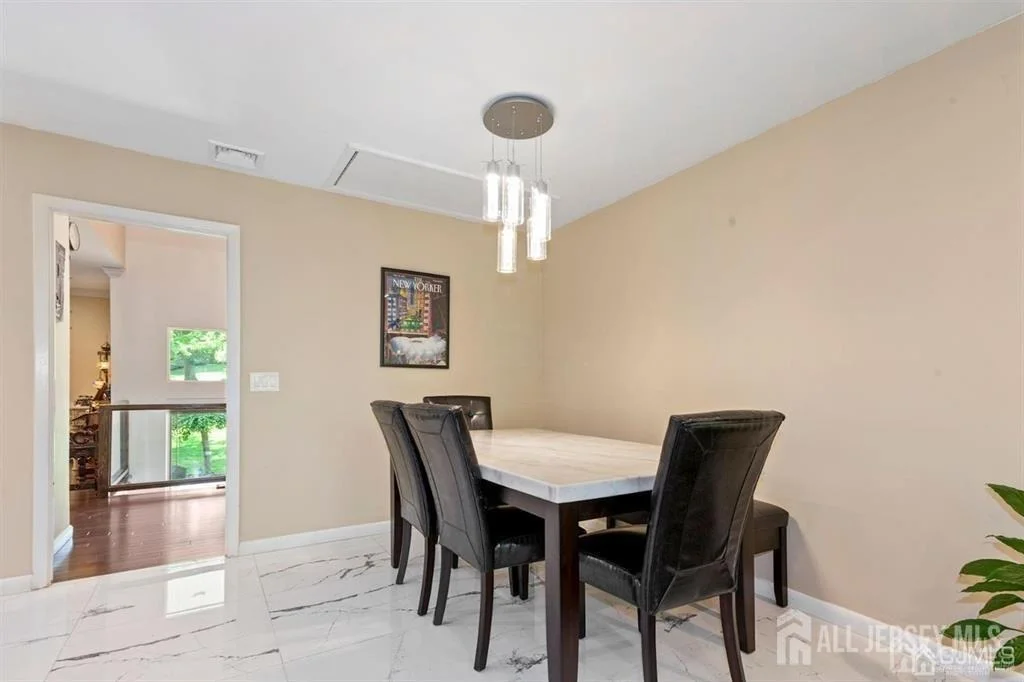 Photo of 42 Harrow Drive