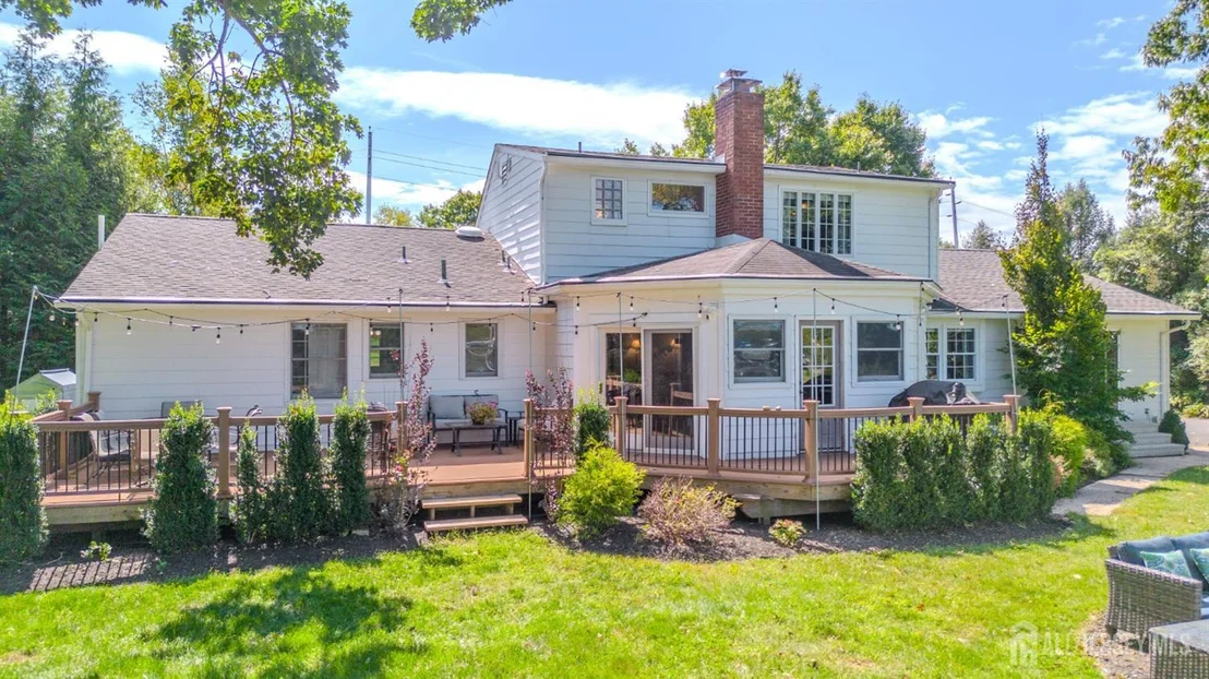 Photo of 51 Orchardside Drive