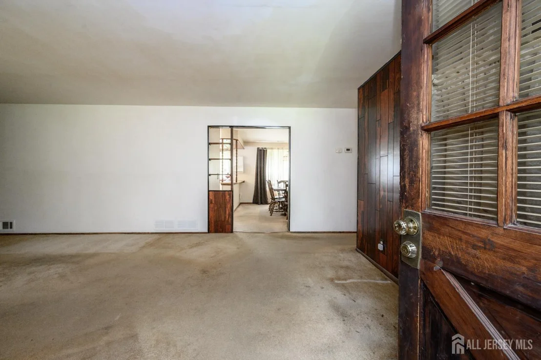 Photo of 839 Bowman Road