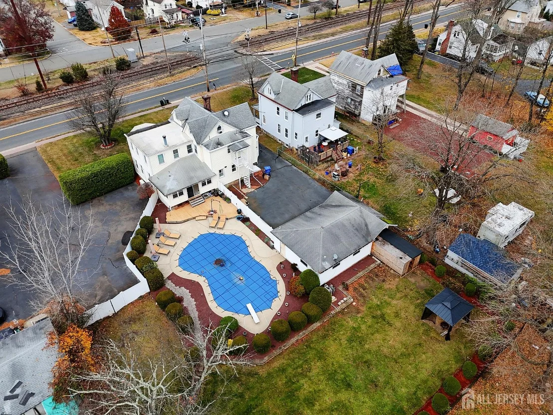 Photo of 92 Main Street
