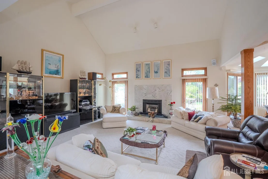Photo of 20 Sapphire Drive