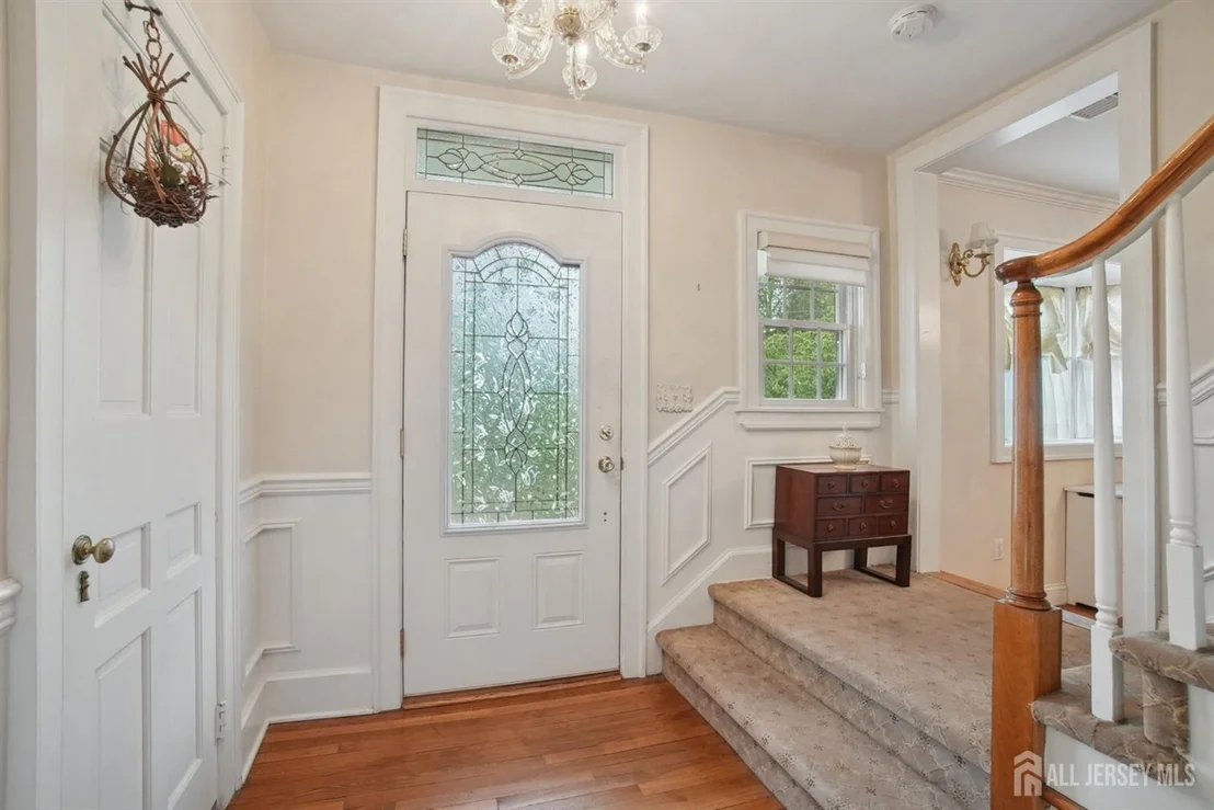 Photo of 12 Edgewood Road