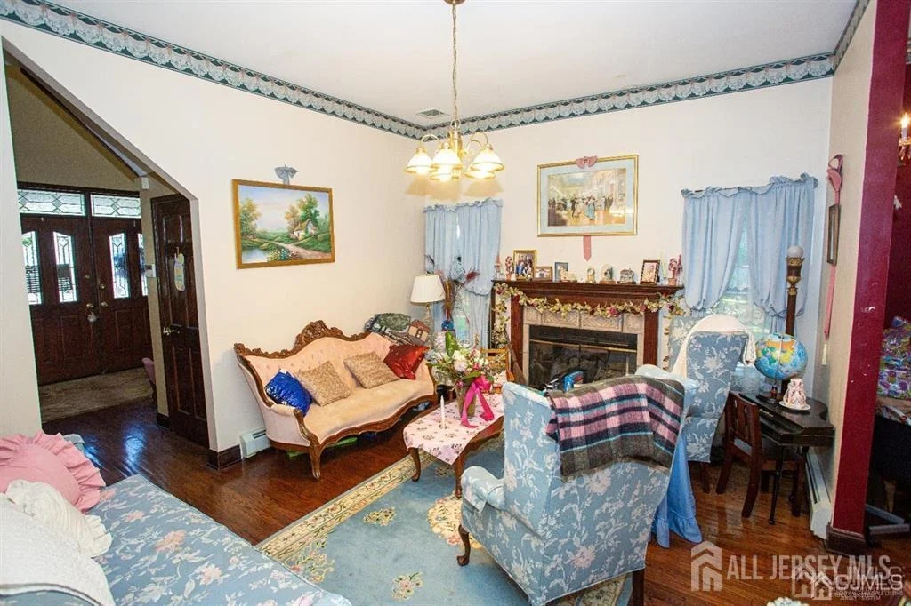 Photo of 219 Johnson Lane