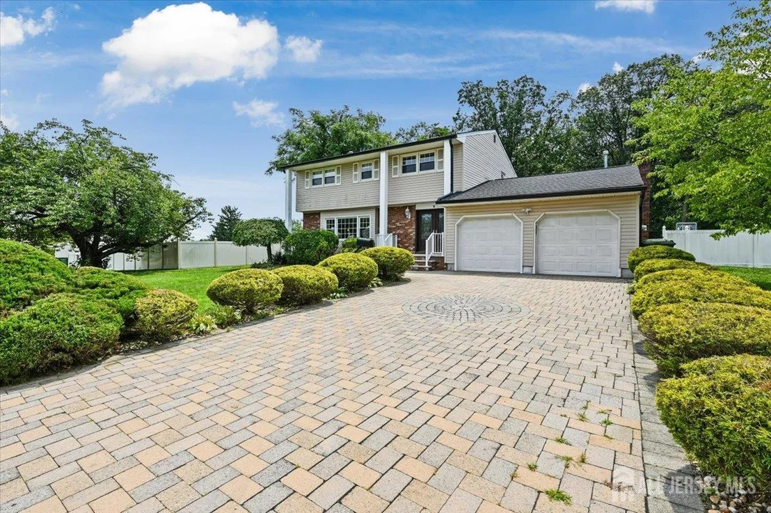 Photo of 8 dusko Drive
