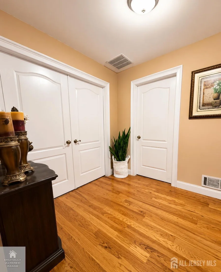 Photo of 402 Thomas Street