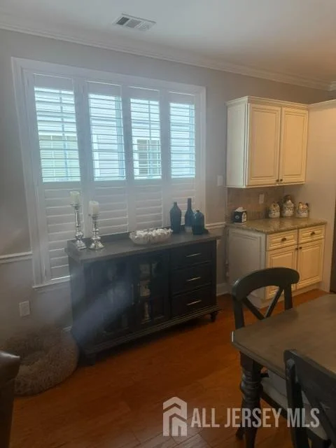 Photo of 79 Crescent Way