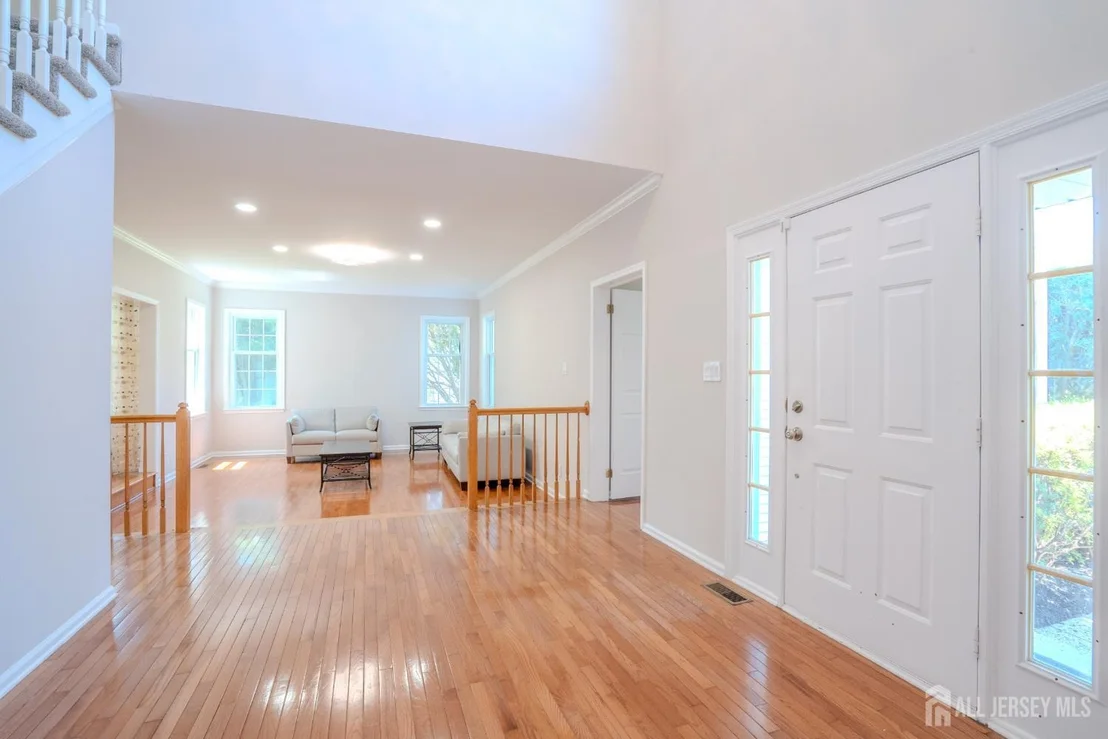 Photo of 37 Kinglet Drive
