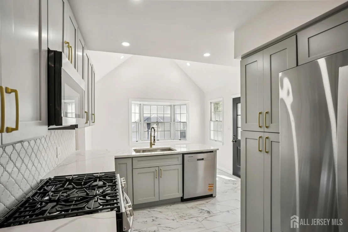 Photo of 101 Ravine Drive