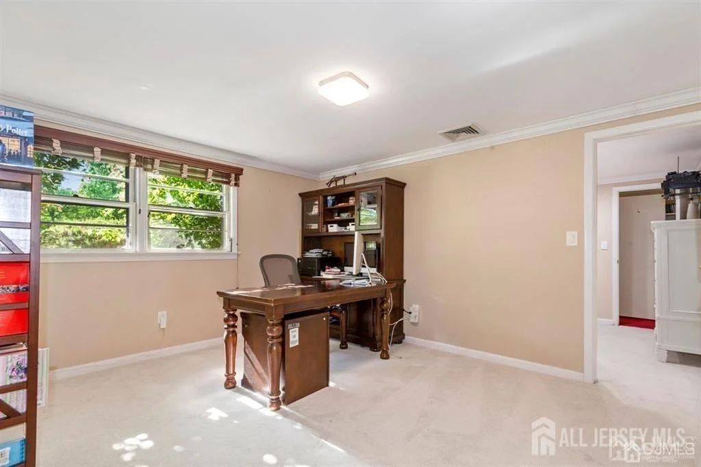 Photo of 42 Harrow Drive