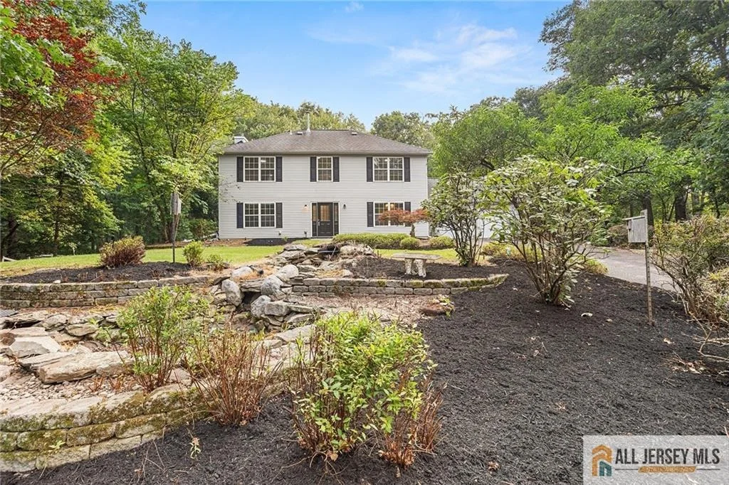 Photo of 569 Buttonwood Drive