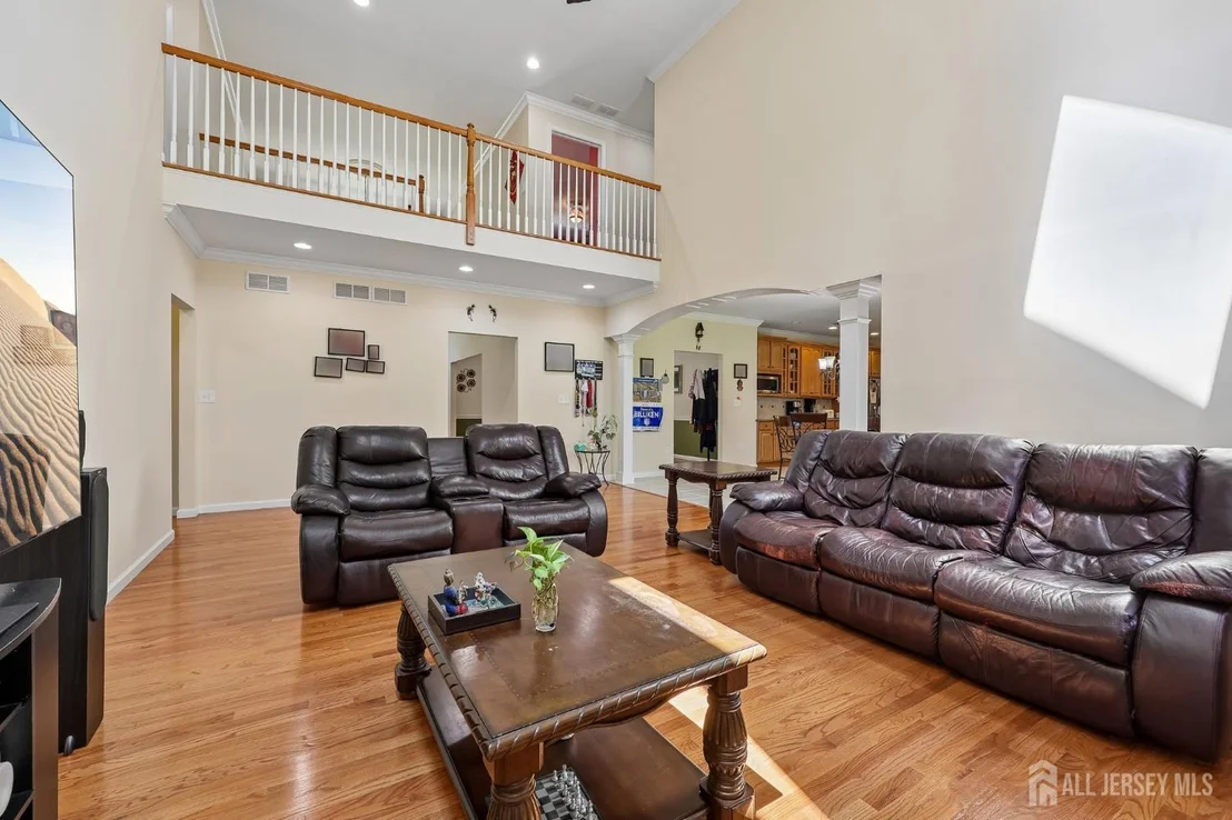 Photo of 6 Willow Drive