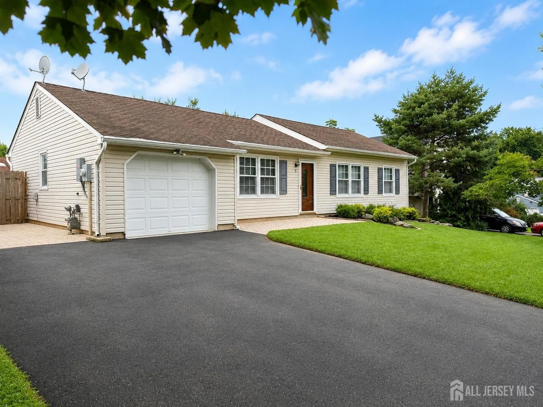 Photo of 3 Netherwood Circle