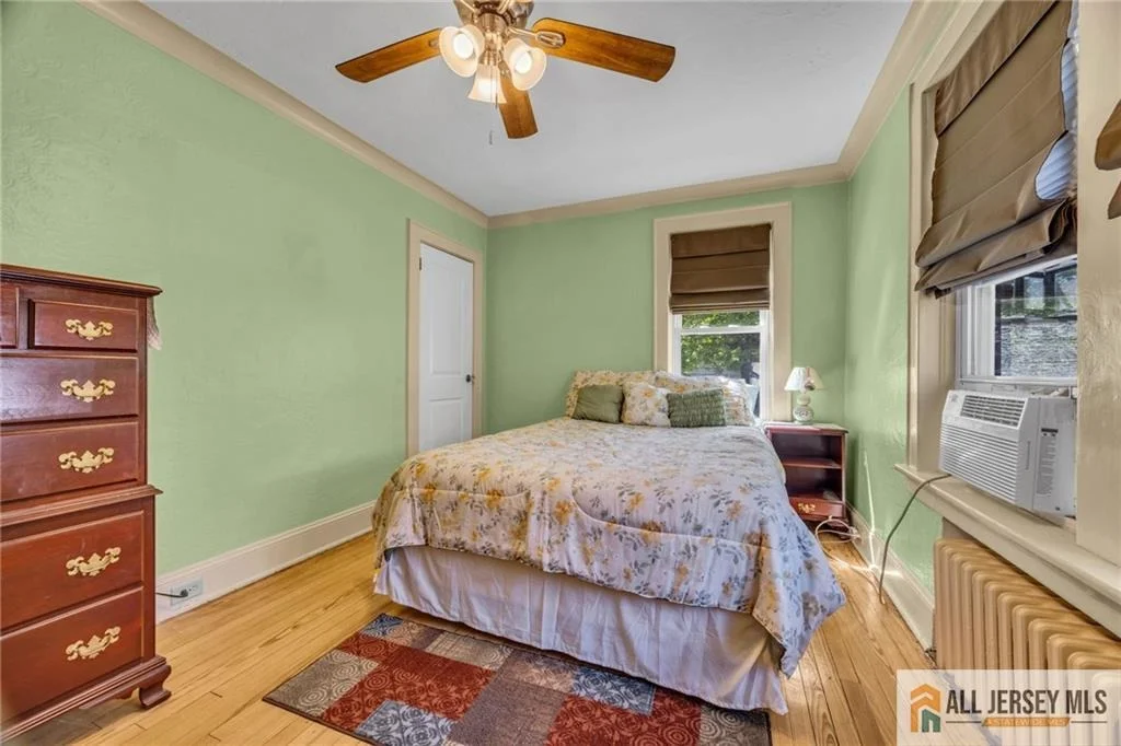 Photo of 38 Simpson Avenue