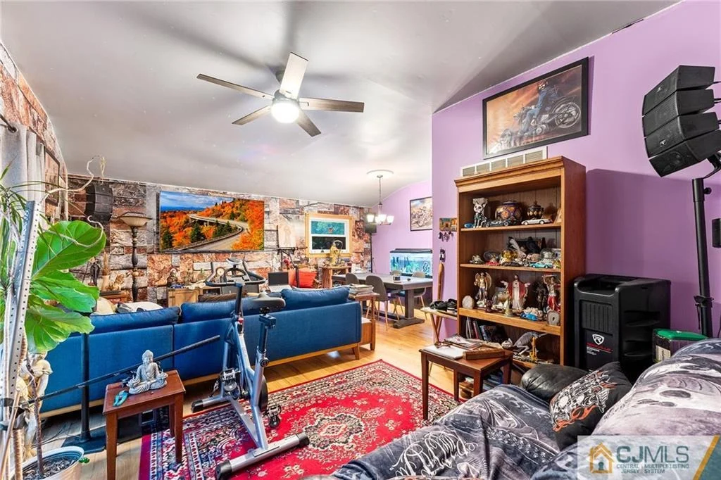 Photo of 53 E Boulevard