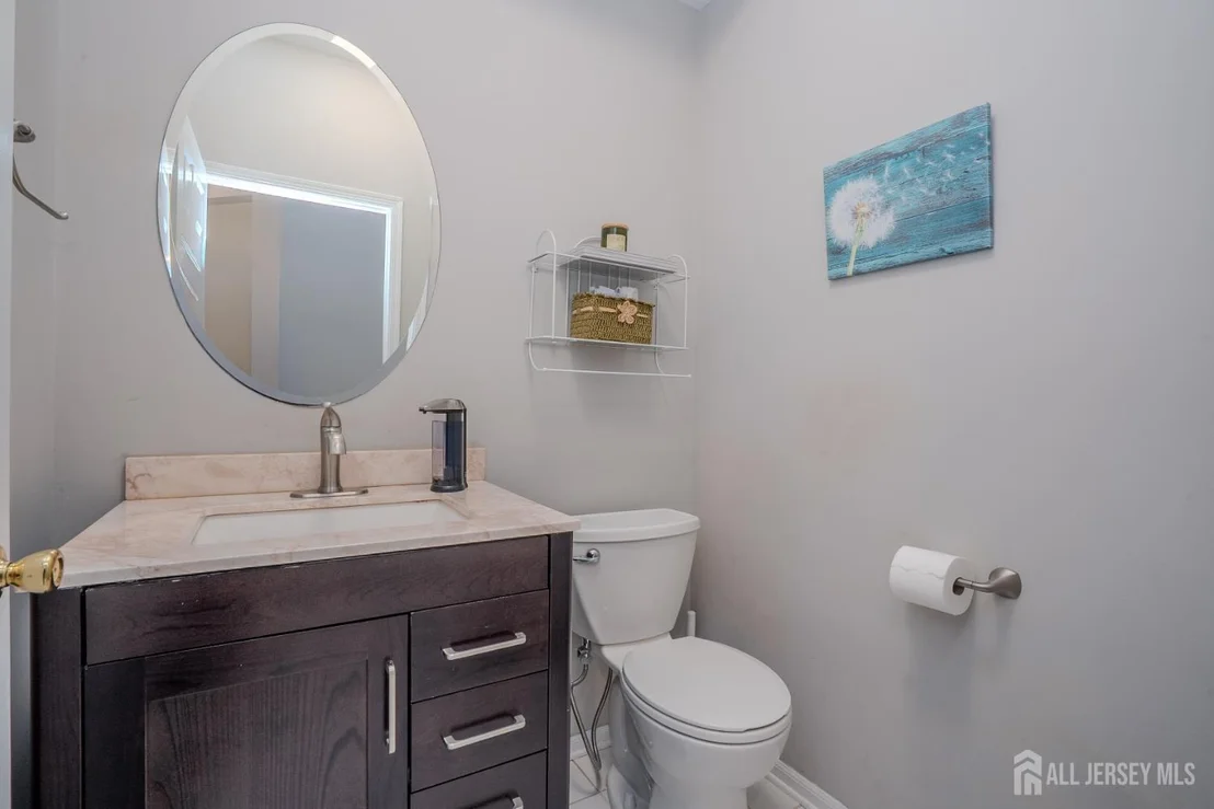 Photo of 23 Huntley Way