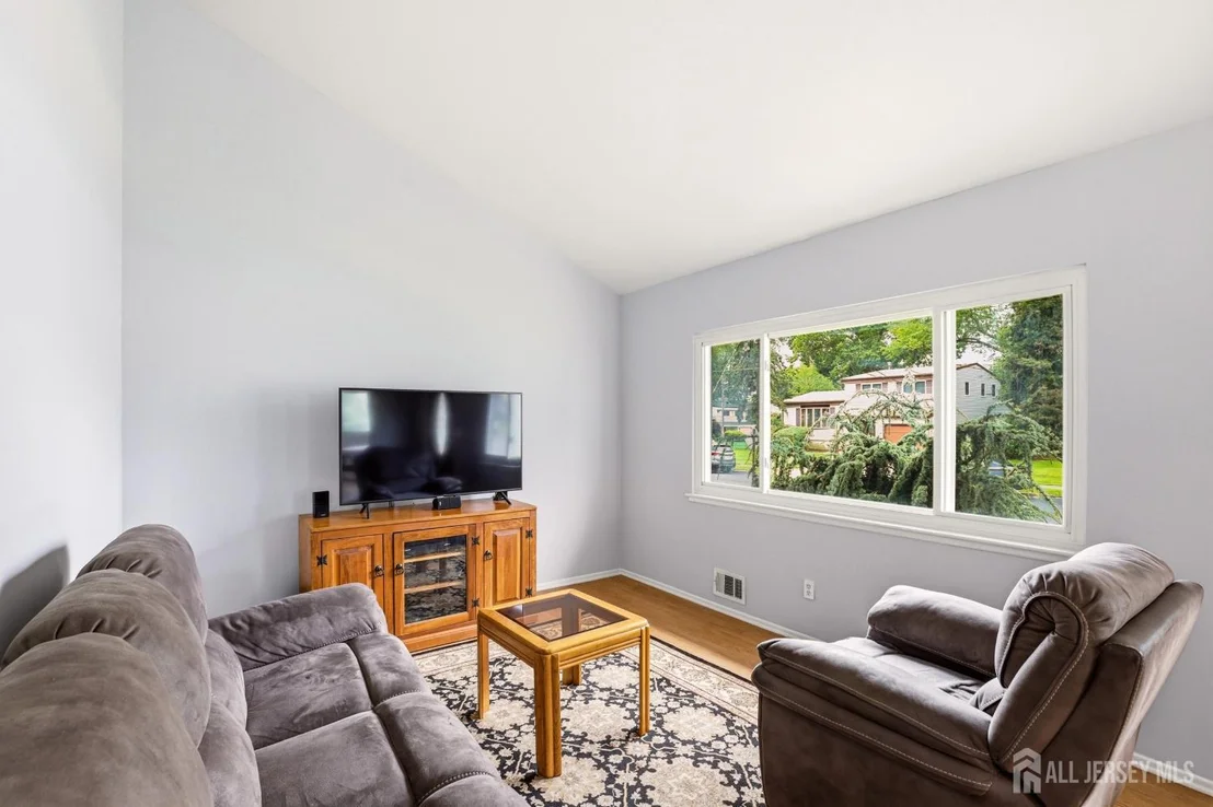 Photo of 20 Albert Drive