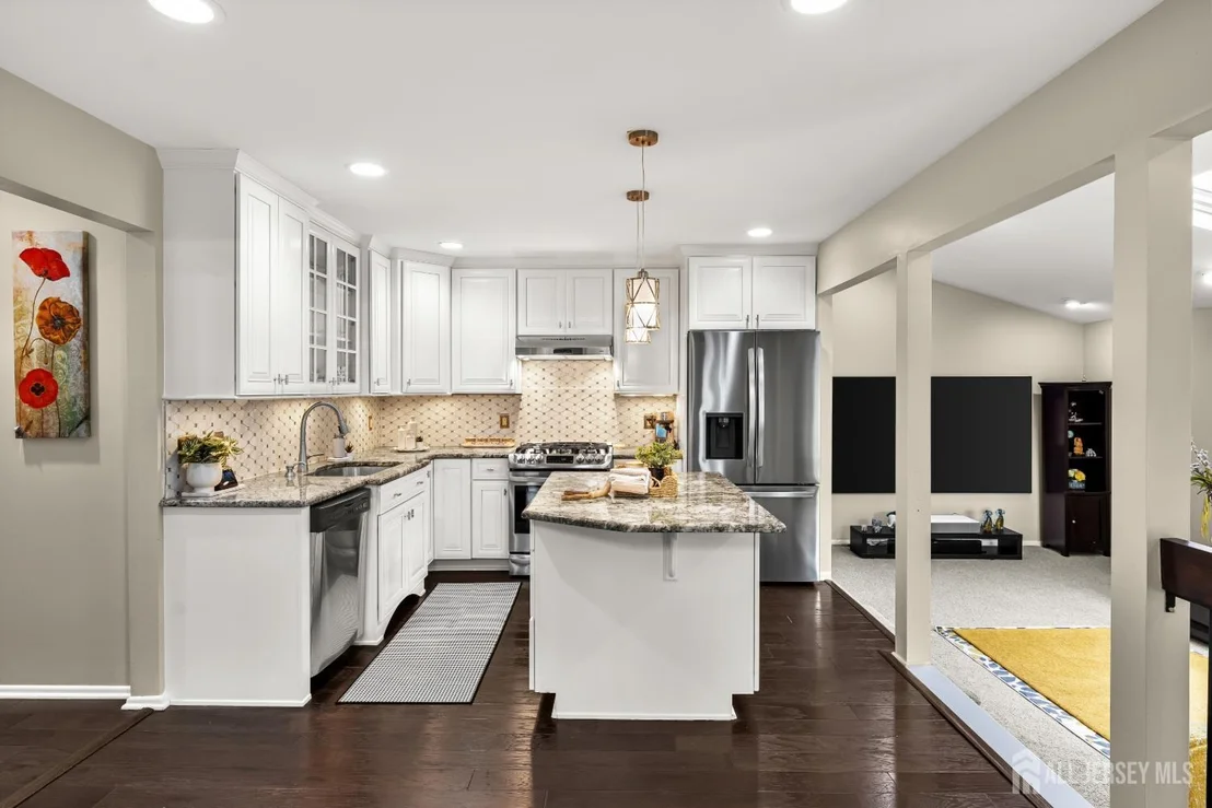 Photo of 45 Ditmars Circle