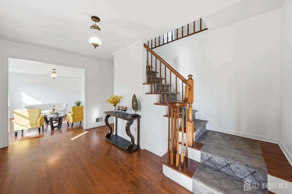 Photo of 7 Monroe Place