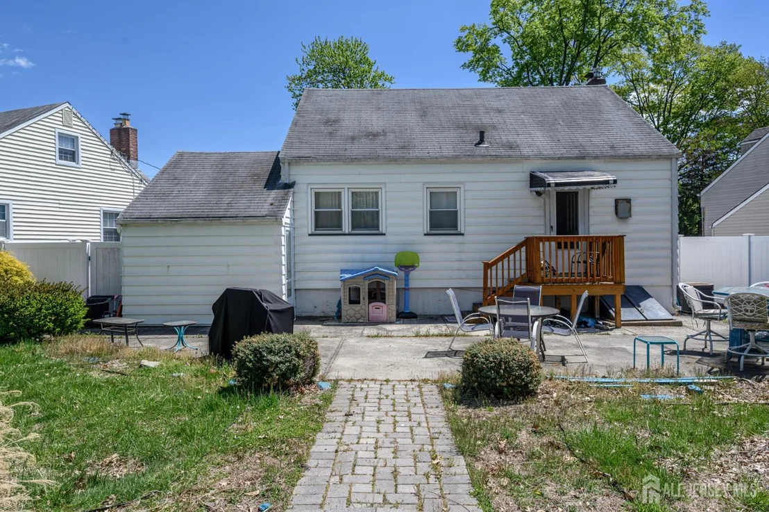 Photo of 49 Colonial Drive