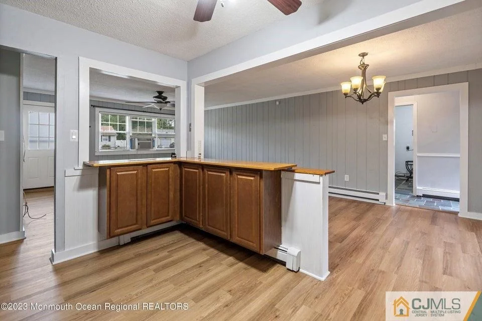 Photo of 325 Normandie Drive