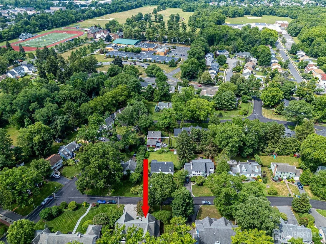 Photo of 4 Edgewood Road