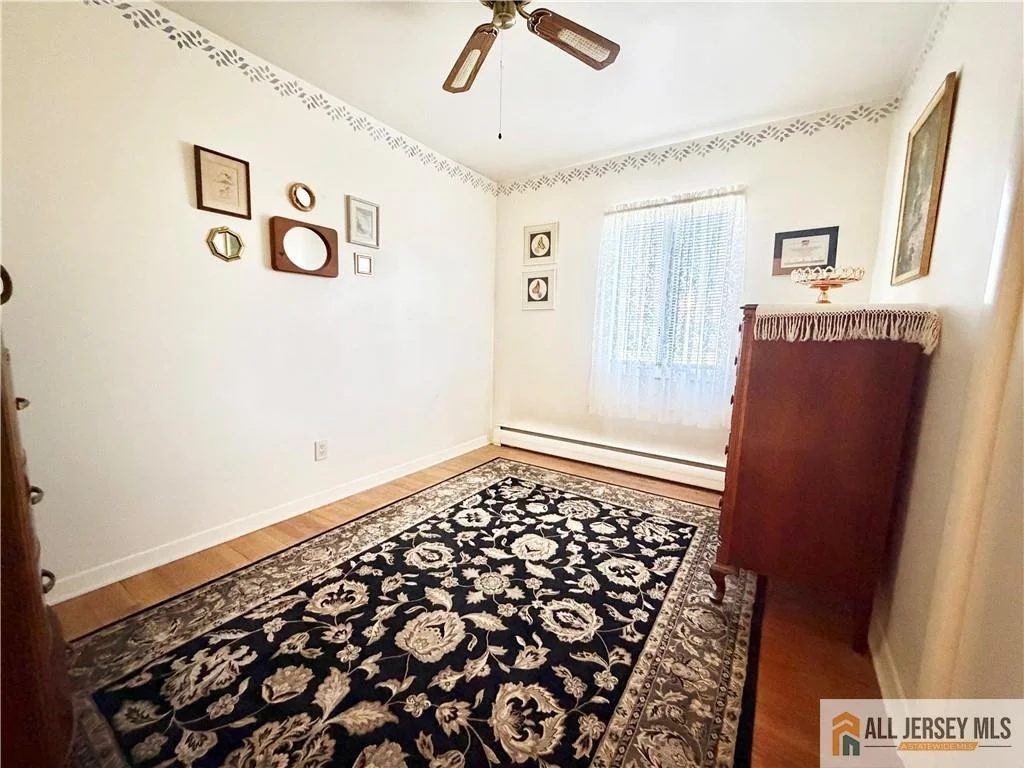 Photo of 5 Holmes Road