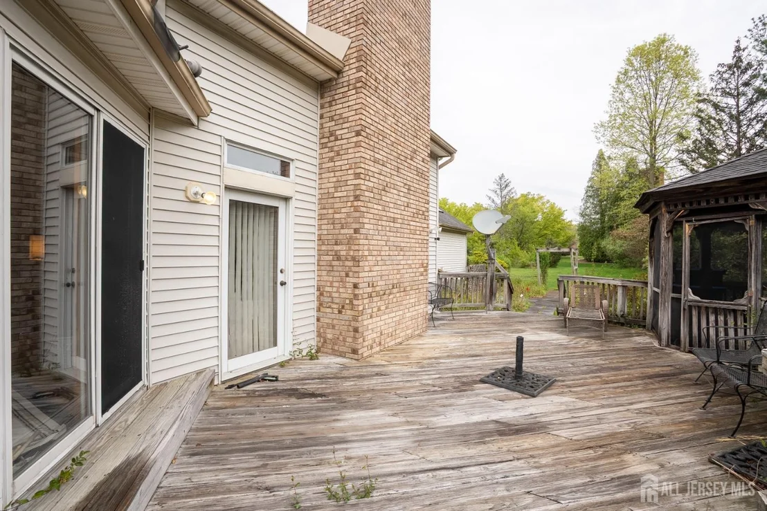 Photo of 20 Sapphire Drive