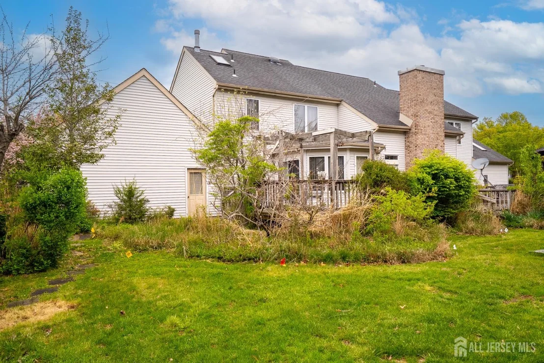 Photo of 20 Sapphire Drive