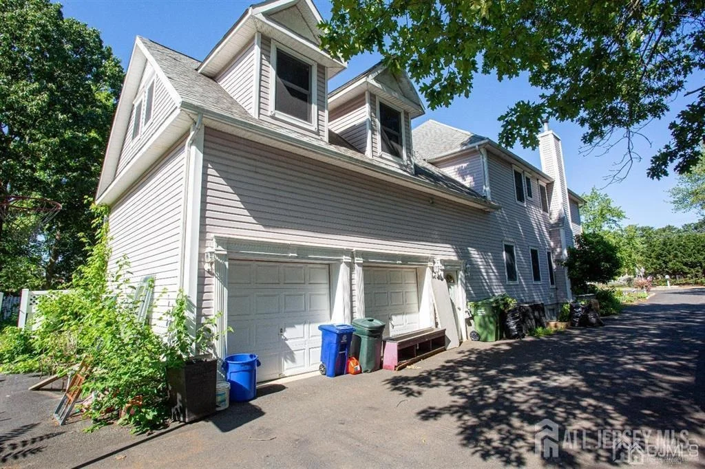 Photo of 219 Johnson Lane