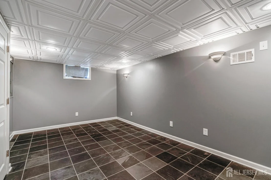 Photo of 420 Decatur Avenue