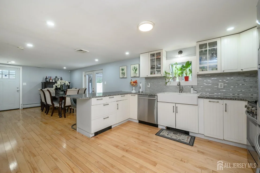 Photo of 519 Calvert Road