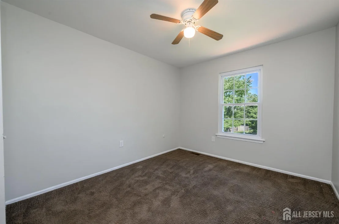 Photo of 133 Hickory Road